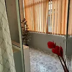 Lägenhet Sunny Balcony Retreat Pogradec